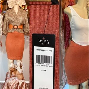 🔥NWT BCBG Heather Bombay Brown Mini Skirt🔥